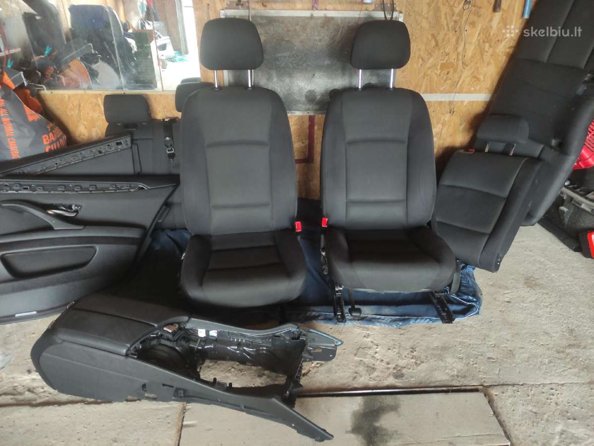 Parduodu Bmw f11 salona