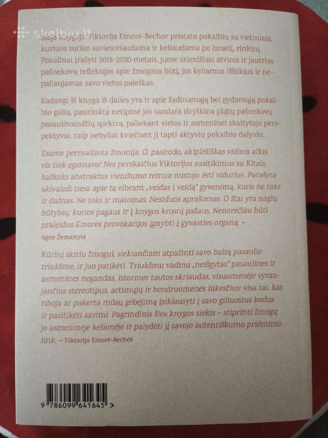 Devintas gyvenimas. Svetimšalės pokalbiai - nuotraukos Nr. 2