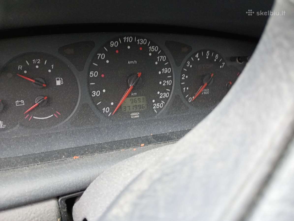 Citroen c5 2.0 dyzelis 2001m.