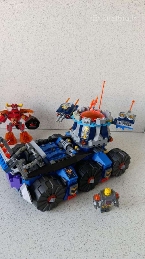 Lego Nexo Knight 70322 Axl's Tower Carrier