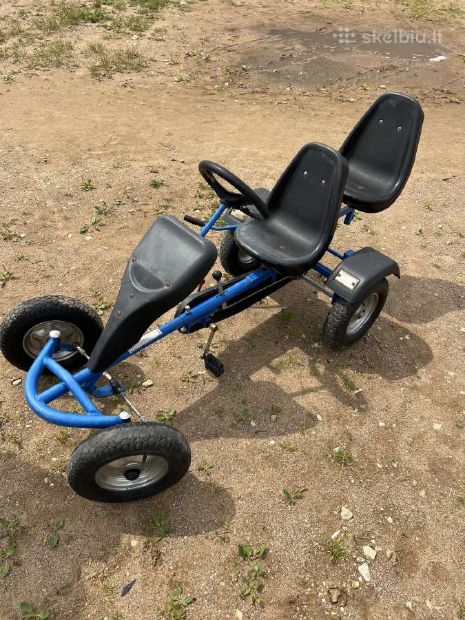 Dvivietis pedalinis kartingas