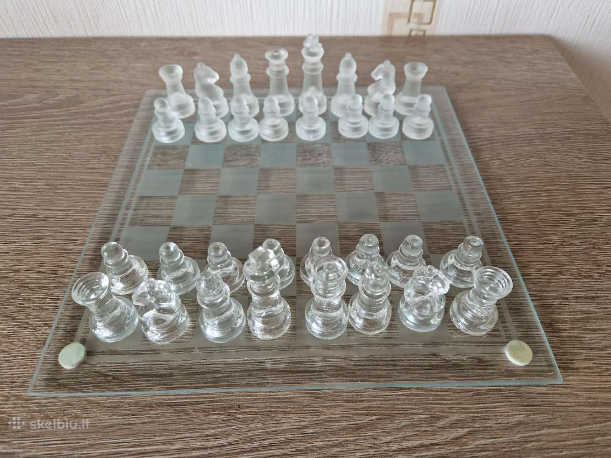 Stikliniai šachmatai