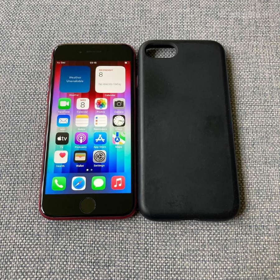 Apple iPhone Se 2022 64gb Red