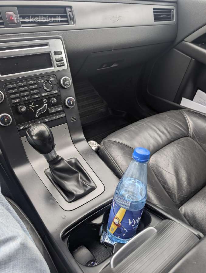 Parduodu Volvo V-70, 2008m, 2.4 D (150kw) 2900 e - nuotraukos Nr. 14