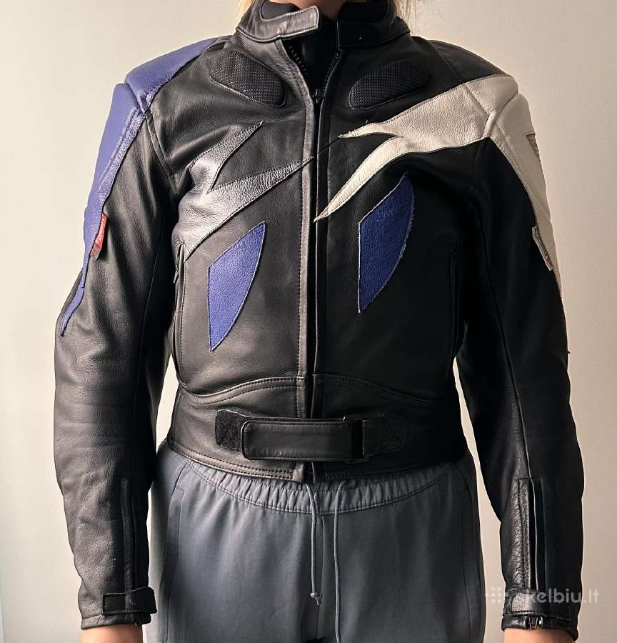 Moteriska moto striukė