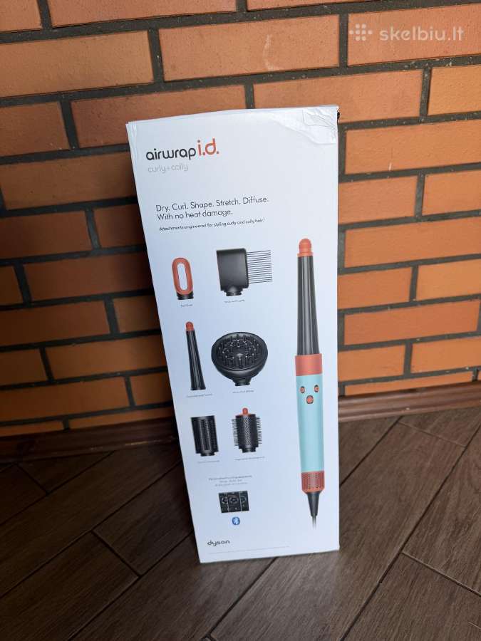 Dyson Airwrap i.d. Curly + Coily