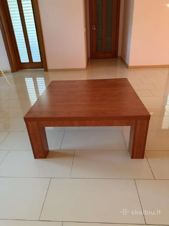 Kavos staliukas