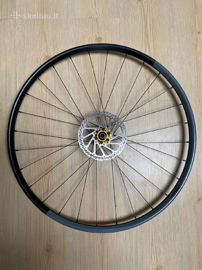 Priekinis gravel ratas