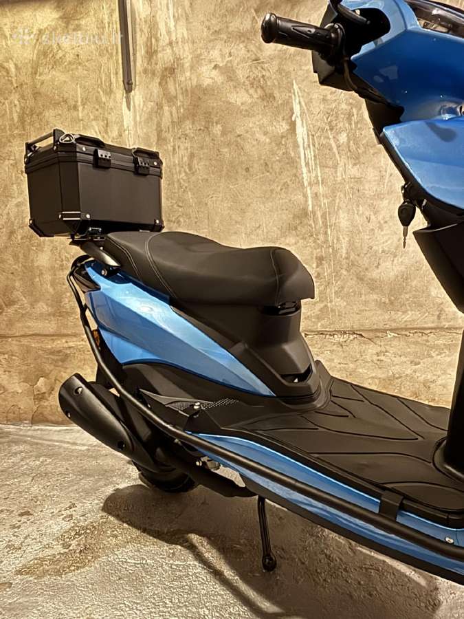 Naujas Limited Edition 2026m Motoroleris 49cc - nuotraukos Nr. 3