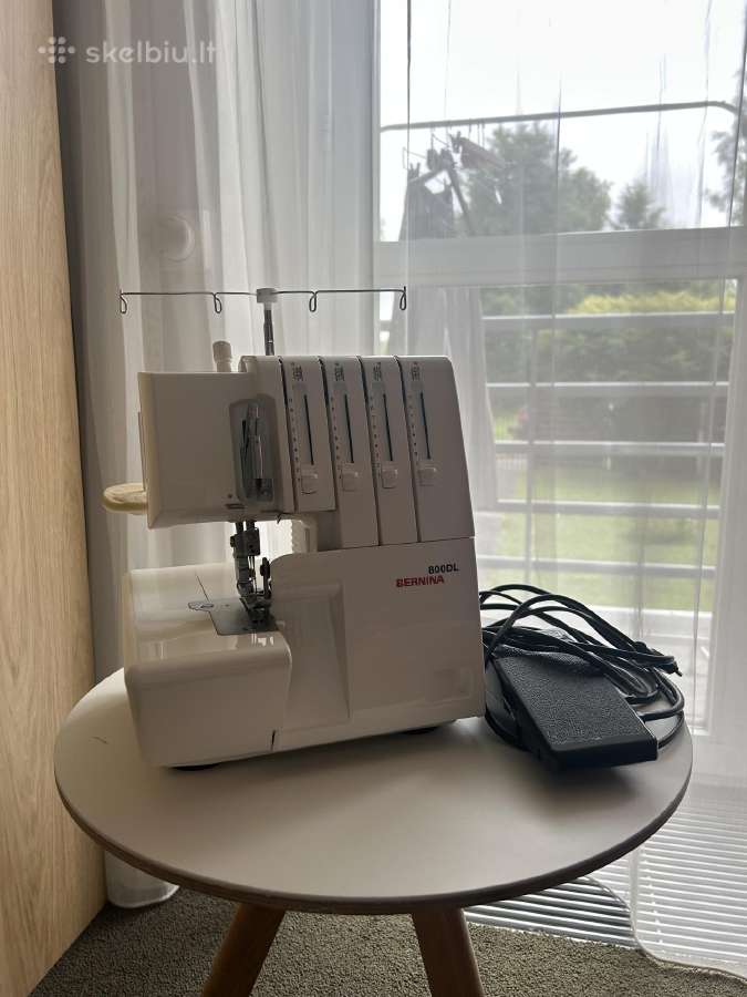Overlokas Bernina 800 Dl