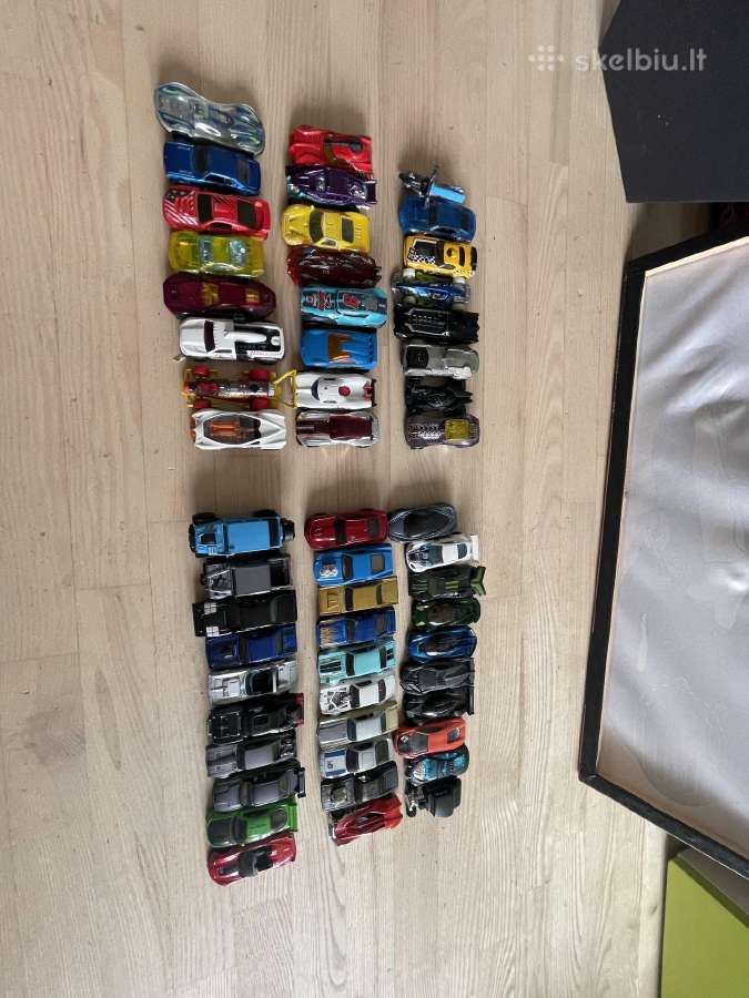 Hot Wheels mašinėles - nuotraukos Nr. 2