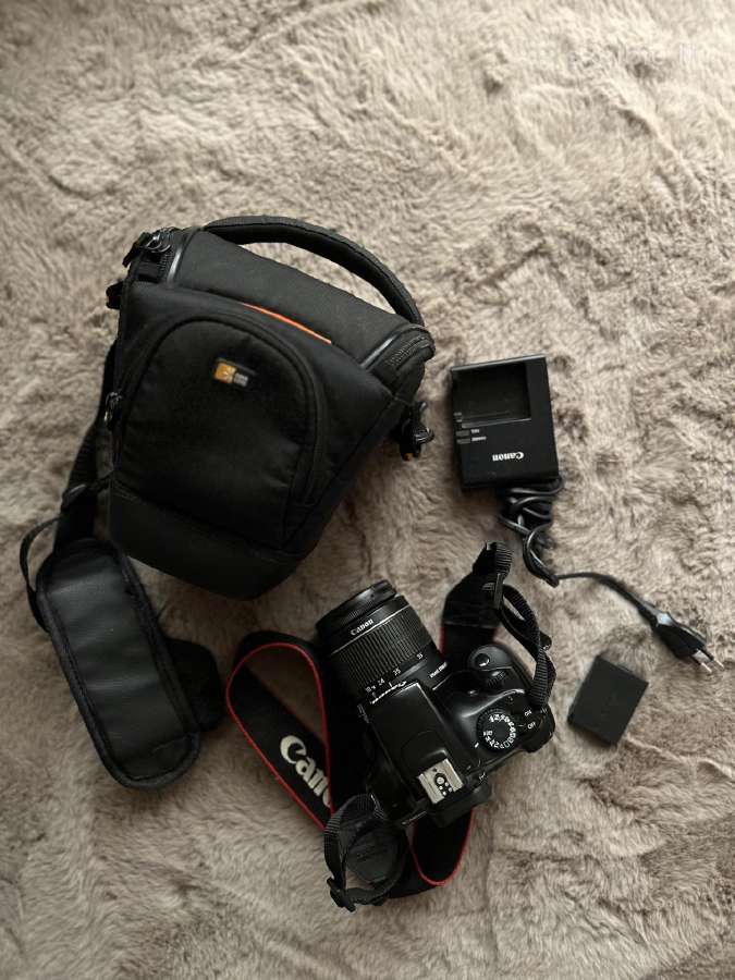 Canon EOS 1100d + 18–55mm objektyvas
