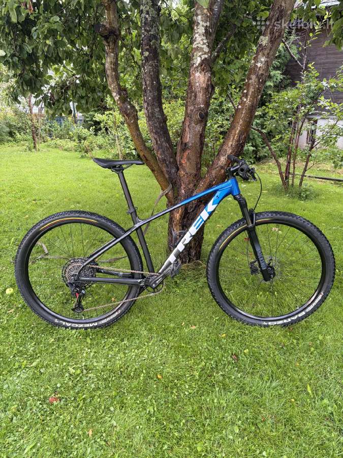 Trek Marlin 8 2022