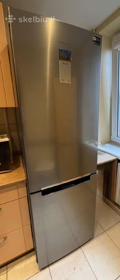 Šaldytuvas Samsung Rb33j3420ss naudotas