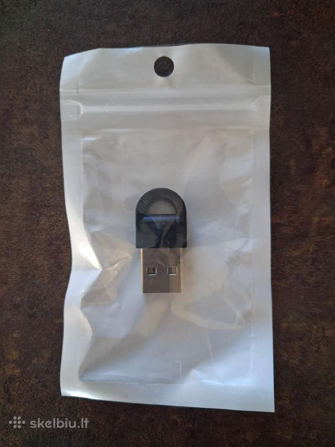Usb-bluetooth adapteris