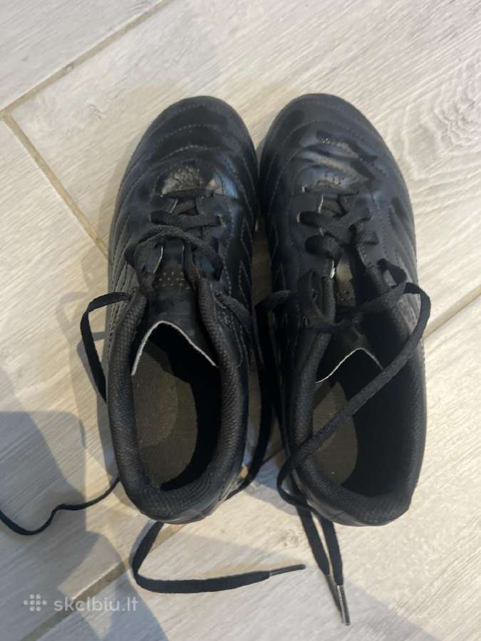 Futbulo batai adidas