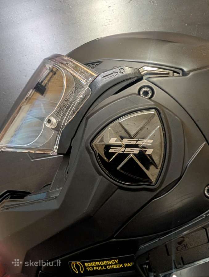 Šalmas Ls2 Advant-x solid