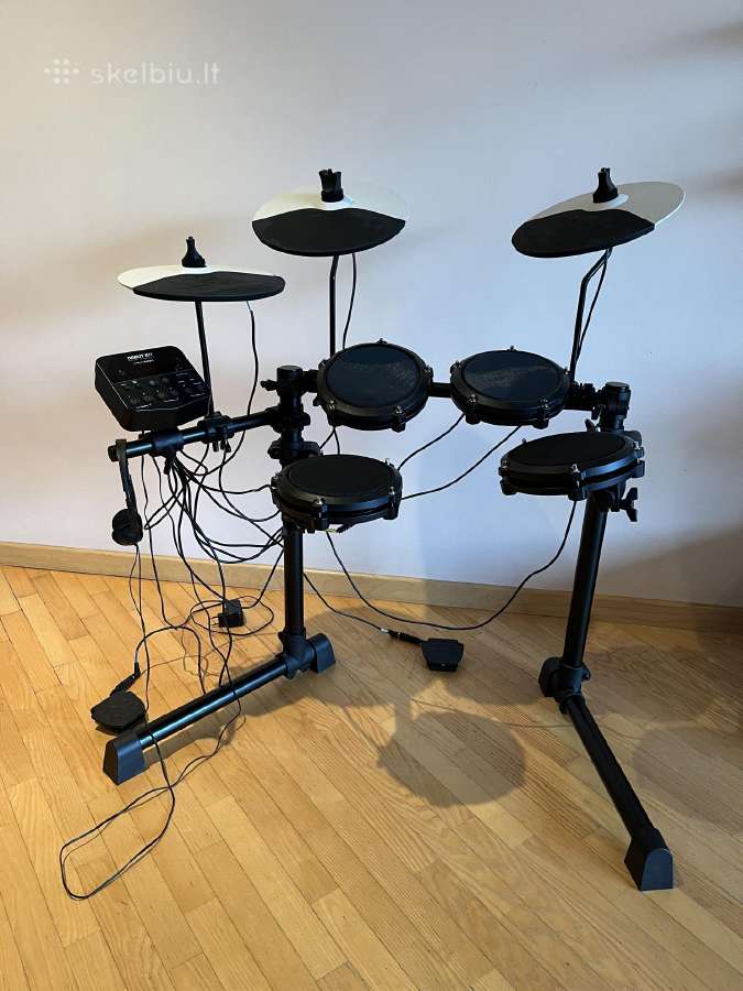 Alesis debut kit būgnai