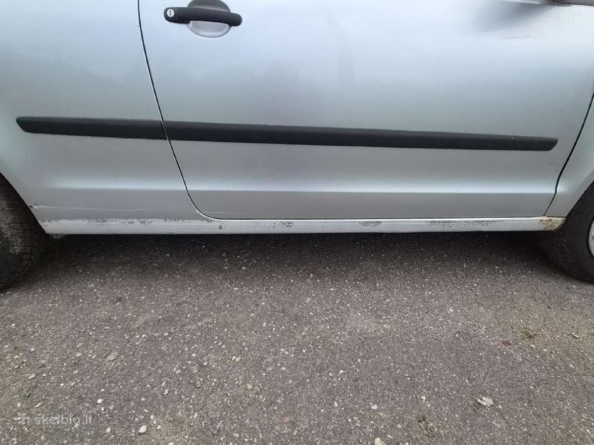 Nedidelis, ekonomiškas smagus automobilis. - nuotraukos Nr. 6