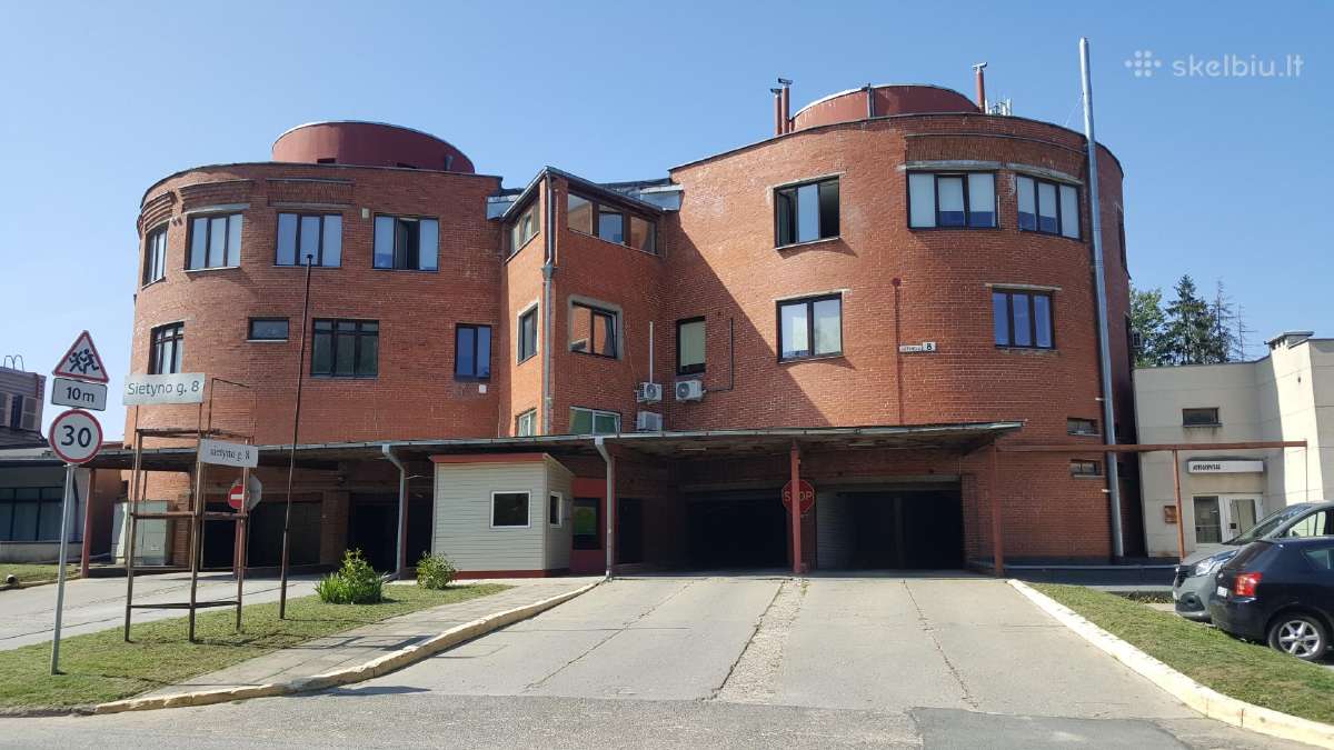 Nuomojamas garažas.
