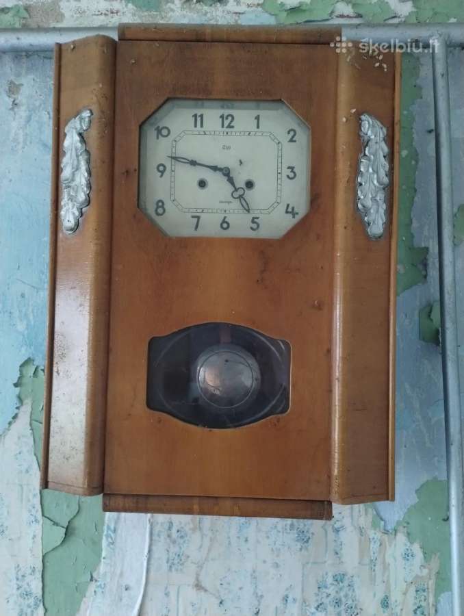 Laikrodis sieninis “jantar 1965 metų