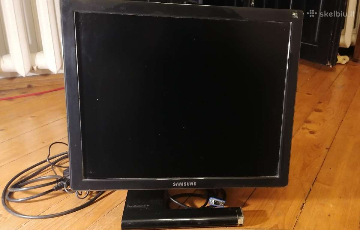 Labai pigiai, monitorius samsung 971 p ,19 coliu