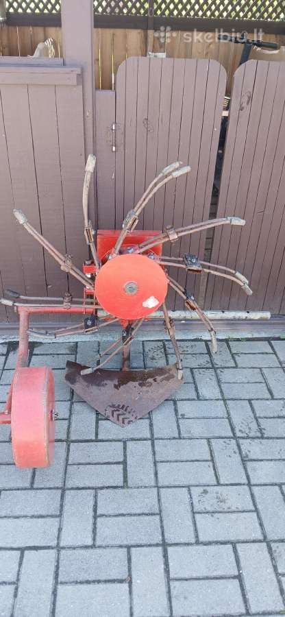 Mtz Bulviu kasama kasamoji bulviakase