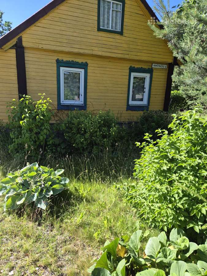 Parduodamas butas dviejų galų name.