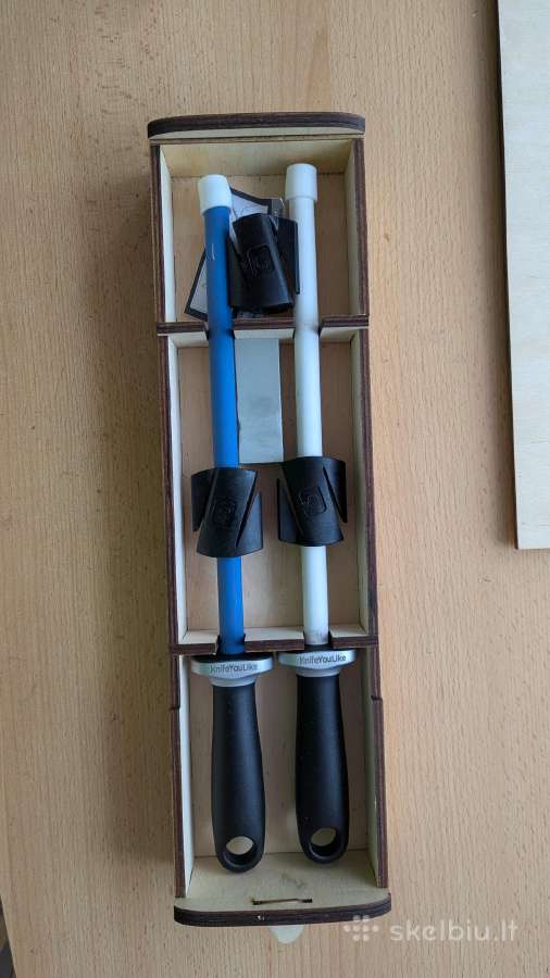 Knifeyoulike peilių galandinimo sistema