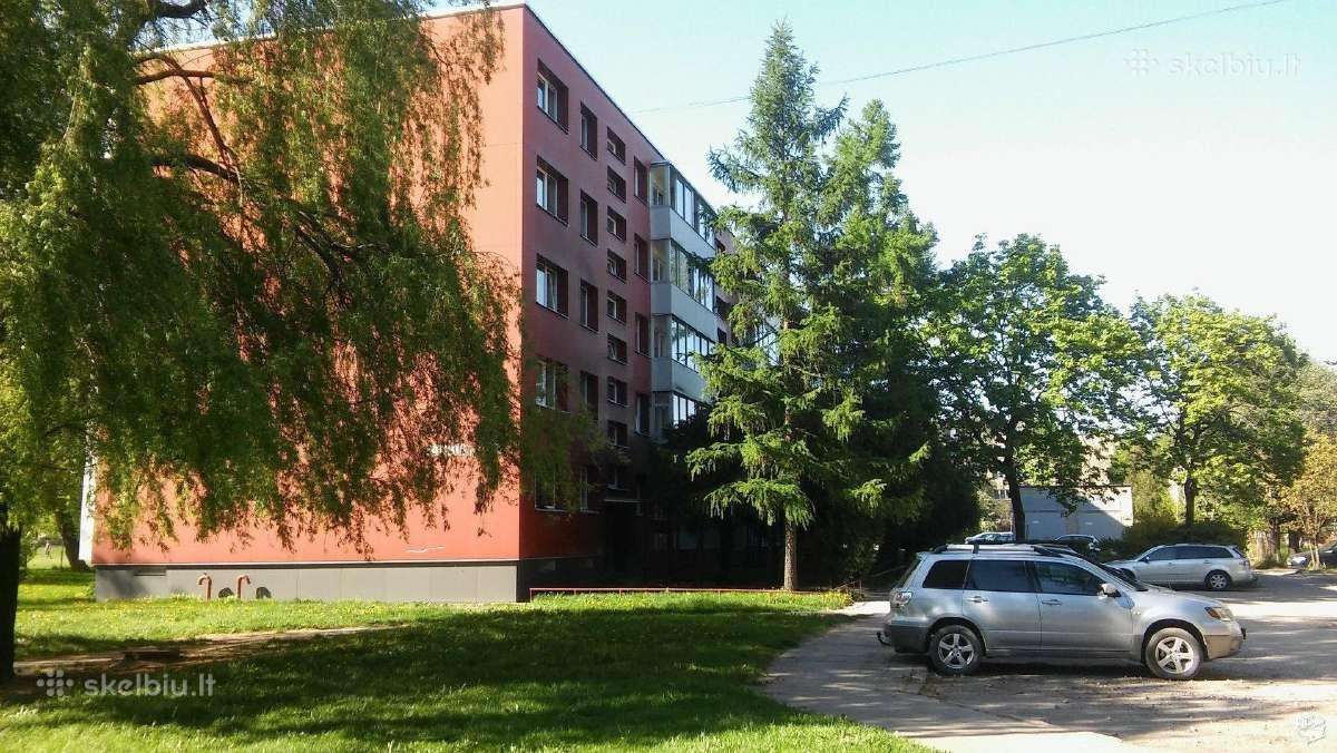 Renovuotame name išnuomojamas butas (nuo rugsėjo)