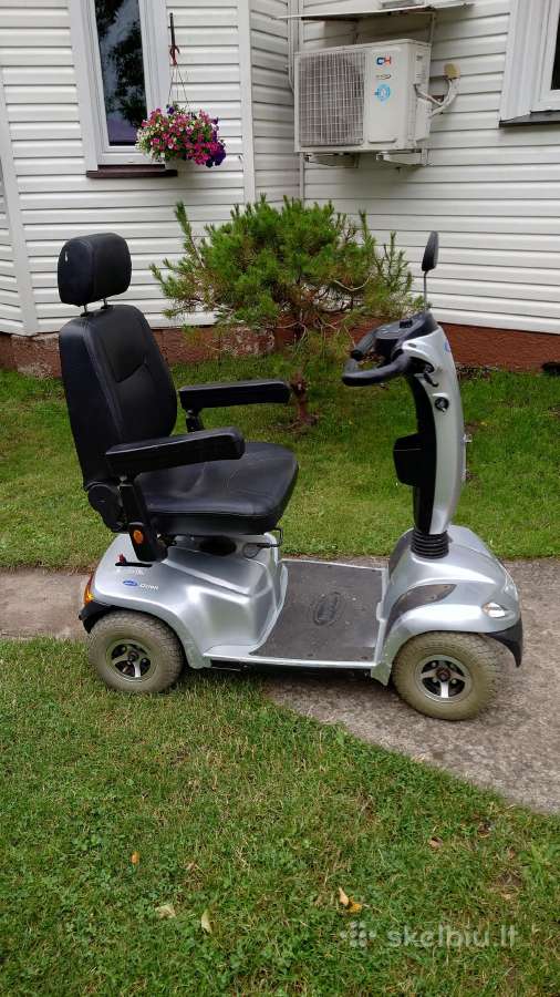 Keturatis skuteris Invacare Orion