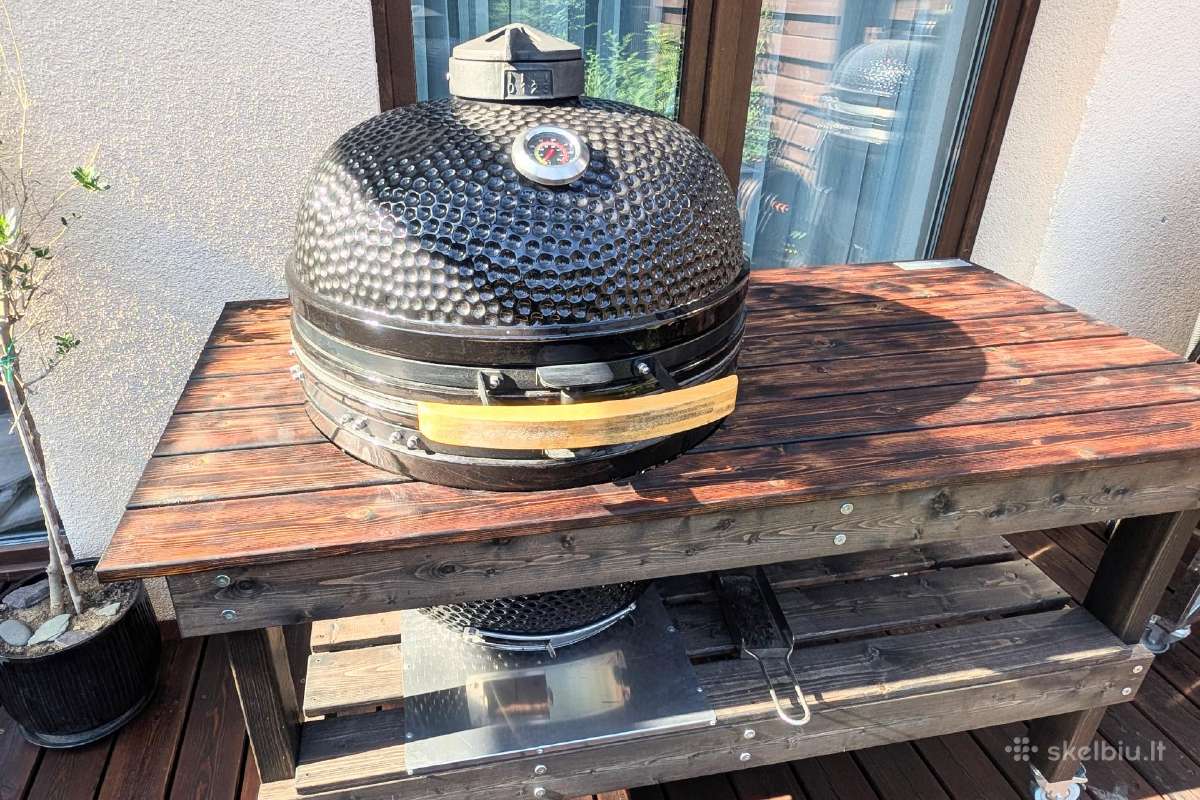 Kamado Bono Grande 59cm su stalu
