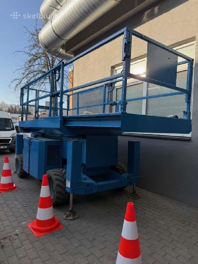 Žirklinis keltuvas 12 m. Dyzelinis Genie 3369 - nuotraukos Nr. 2