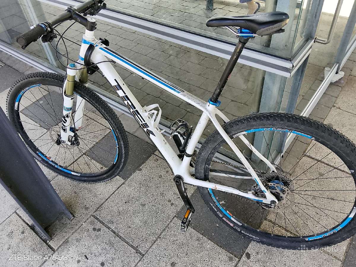 Trek Superfly 9.7