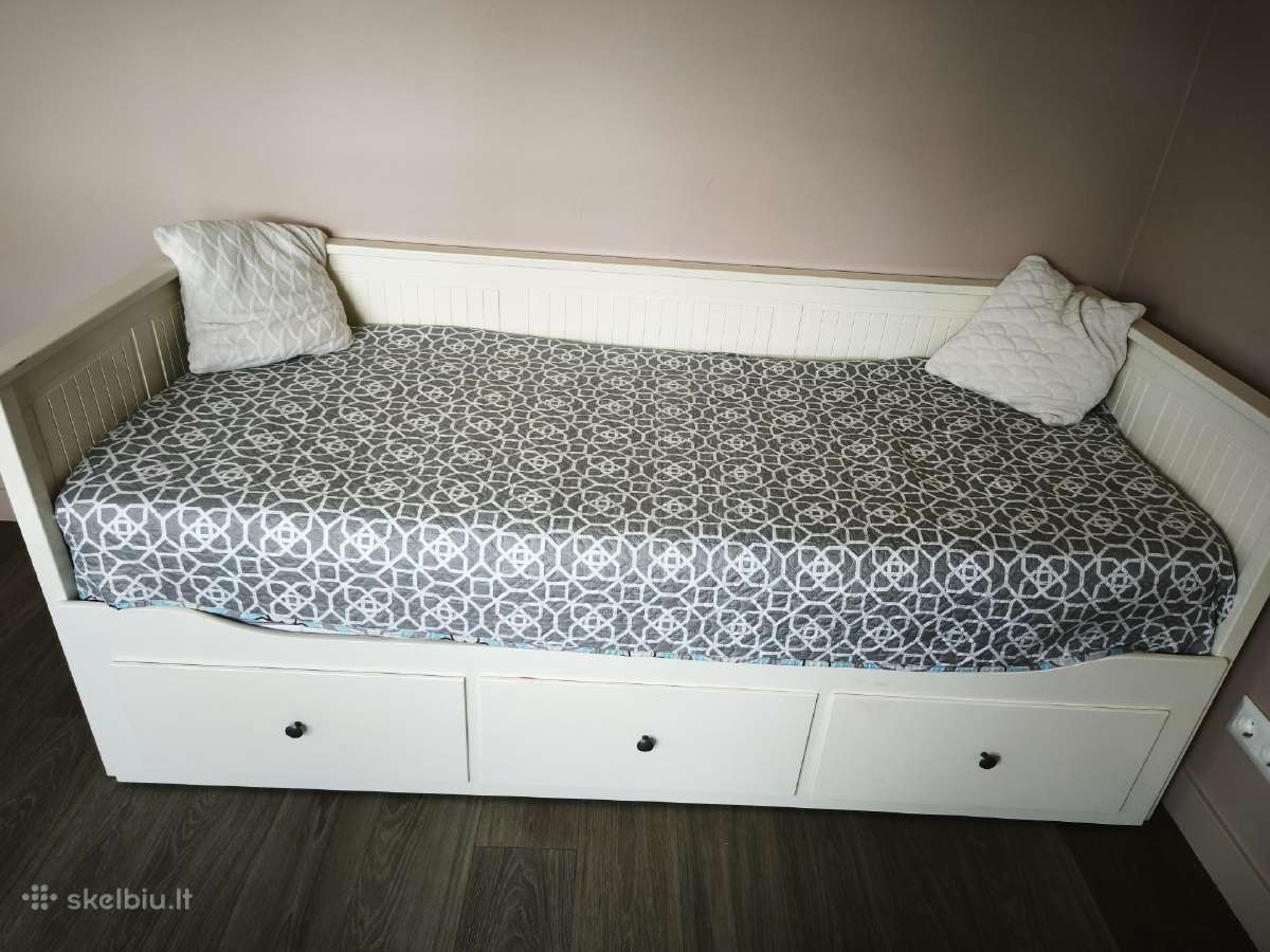 Ikea lova