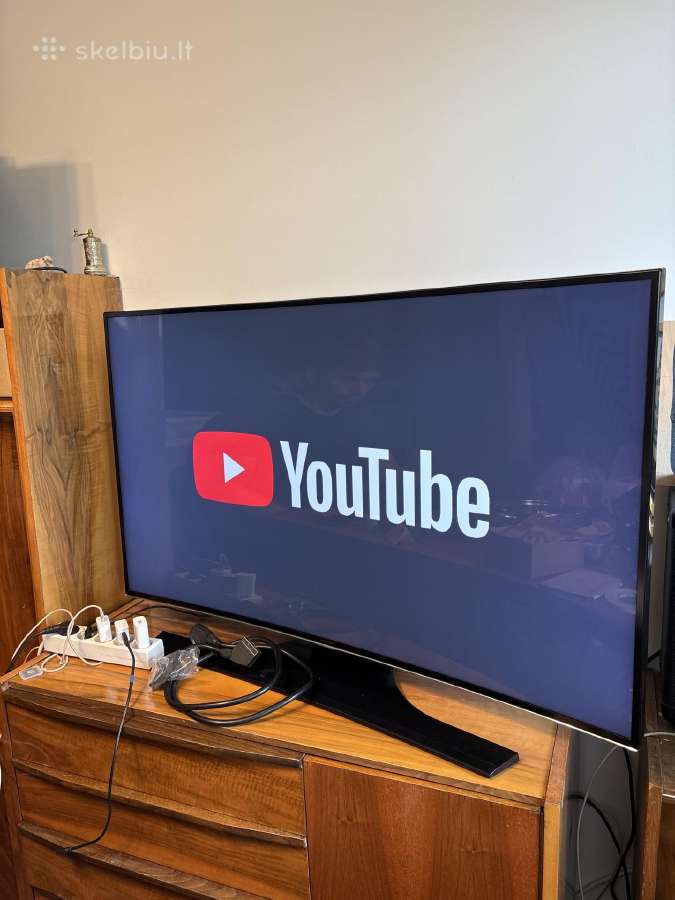 Samsung 122cm lenktas