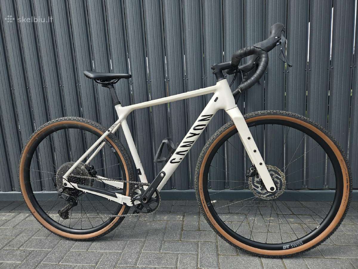 Canyon grizl 25m.gravel dviratis m dydis 45c tyres