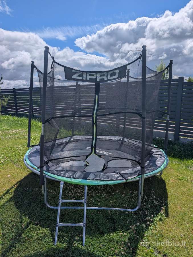 Zippro jump batutas