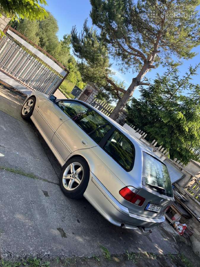 Bmw525