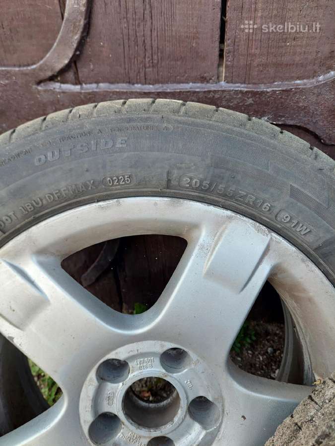 Mazai naudotos padangos su lietais ratais205/55 R - nuotraukos Nr. 3