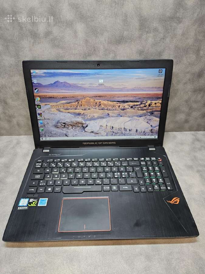 Asus Rog/15.6"/i5-7300hq/8r/256ssd/gtx 1050 4 GB