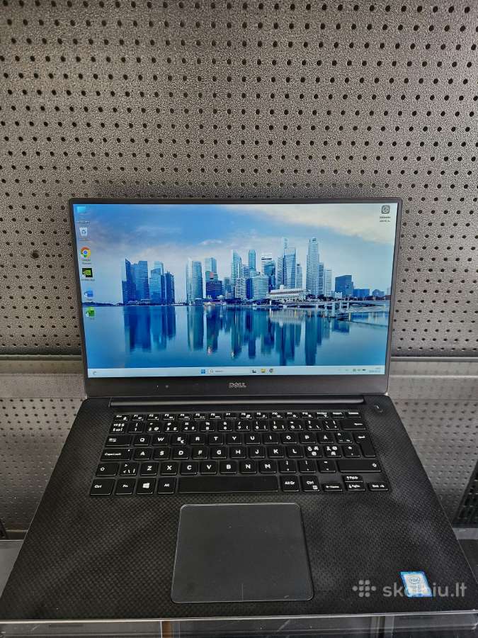 Dell Xps/15.6"/i7-7700hq /16r/256ssd/gtx 1050 4 GB