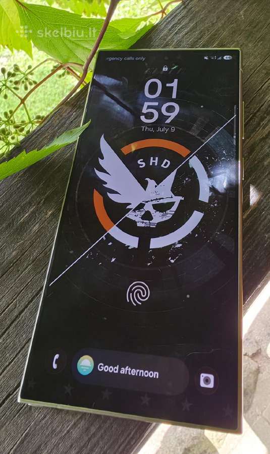 Samsung Galaxy S24 Ultra 512gb (smulkus defektas)