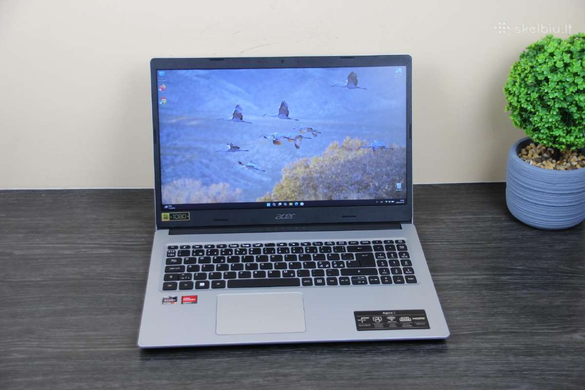 Acer Aspire Ryzen 5500u 16gb 512gb SSD fullhd