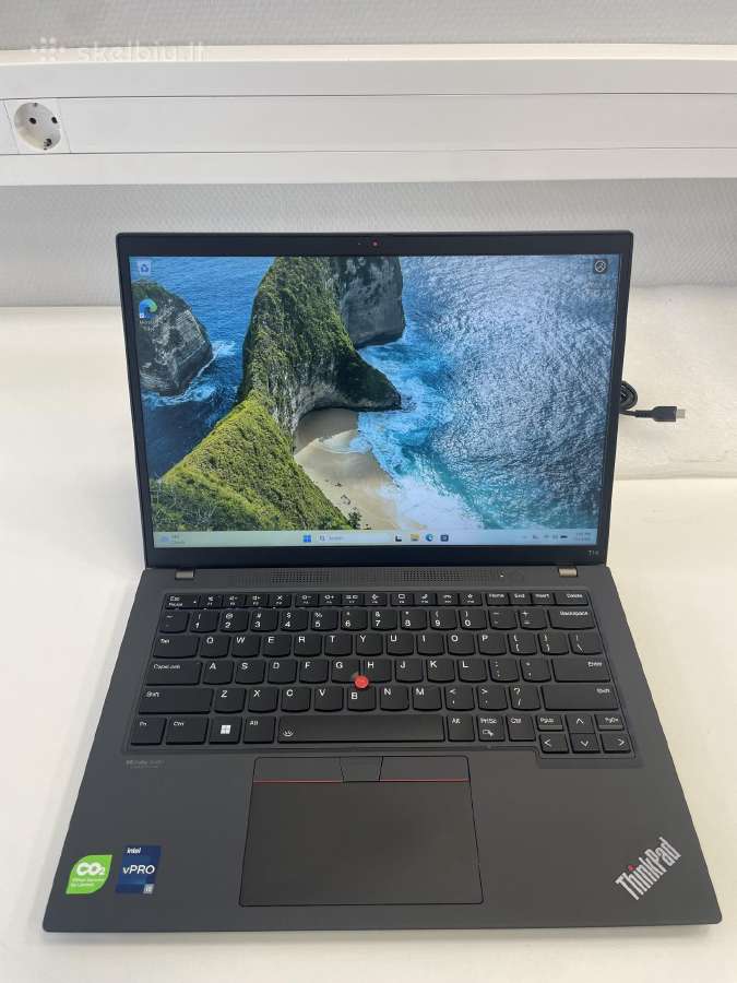 Lenovo Thinkpad T14 Gen3 i5-1245u 256gb SSD 16gb