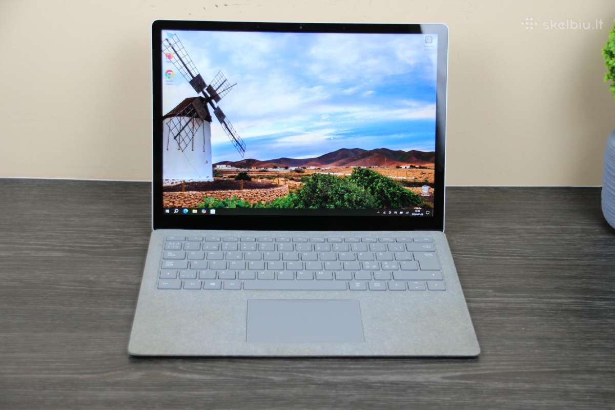 Microsoft Surface i5 2k Ips Touch 250gb SSD