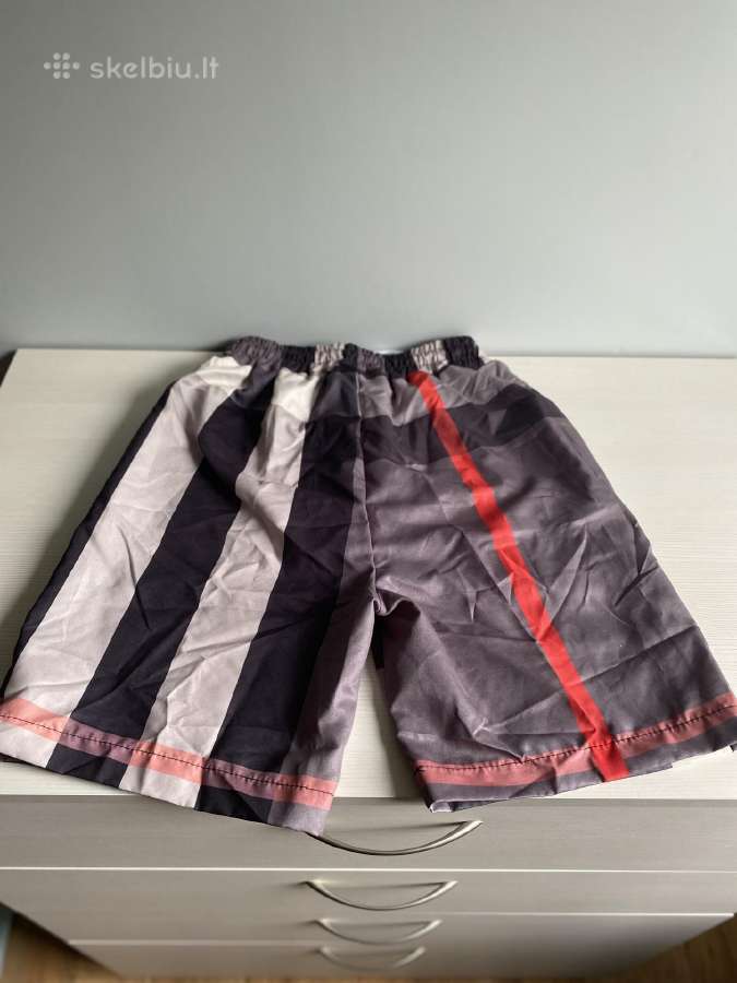 Burberry šortai - nuotraukos Nr. 2