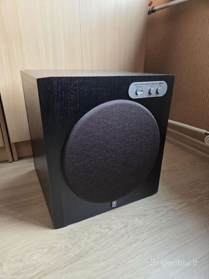 Yamaha yst-rsw300 aktyvus subas
