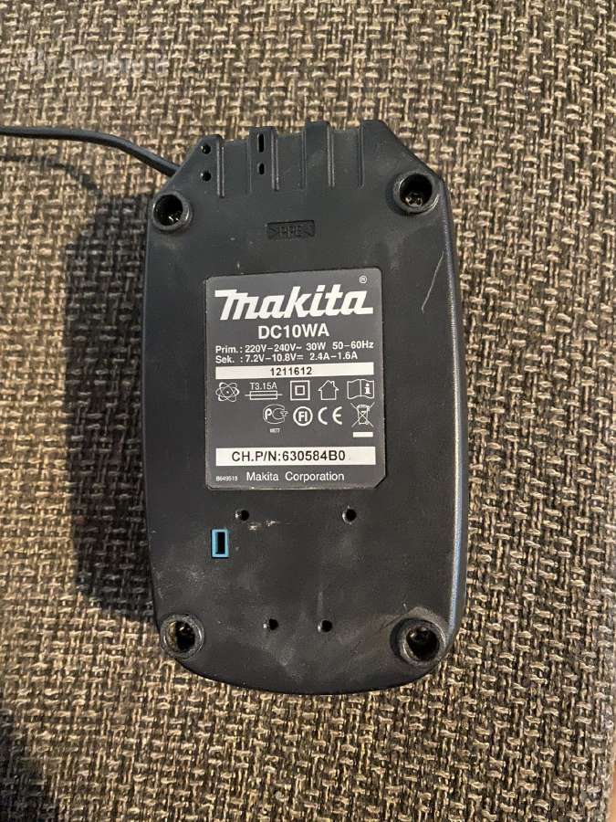 Makita dc10wa - nuotraukos Nr. 2