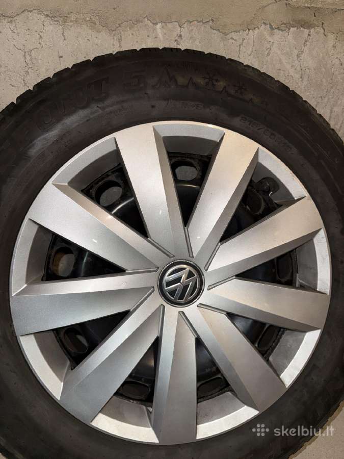 VW R16 ratai su Dunlop žieminėmis padangomis 215/6 - nuotraukos Nr. 2